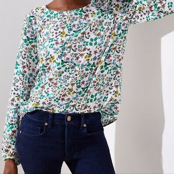LOFT Tops - LOFT • Floral Oversized Bell Cuff Blouse